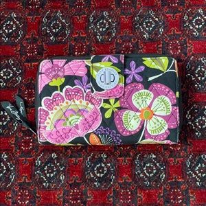 vera bradley wallet